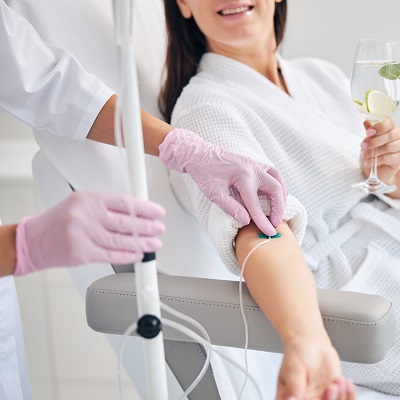 How Long Does an IV Therapy Session Take?